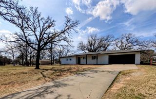 126 Pickard Drive, Mcloud, OK 74851