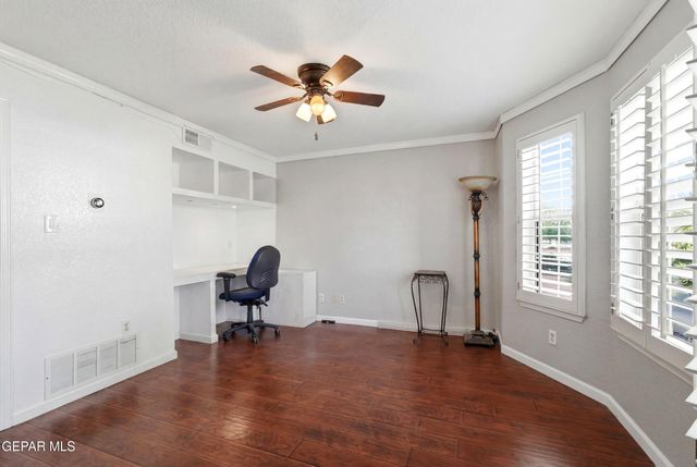 5705 NOVILLA Place, El Paso, TX 79932