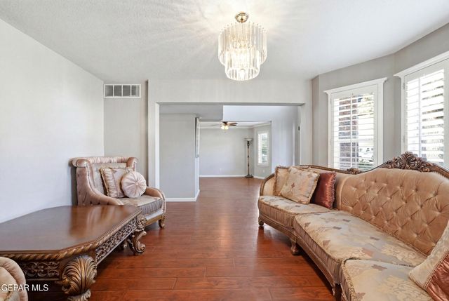 5705 NOVILLA Place, El Paso, TX 79932
