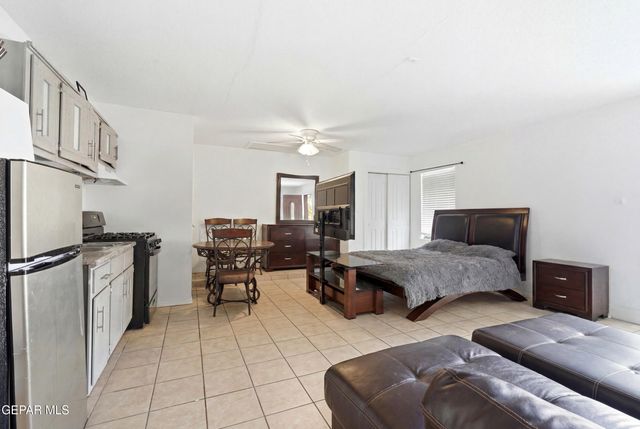 5705 NOVILLA Place, El Paso, TX 79932
