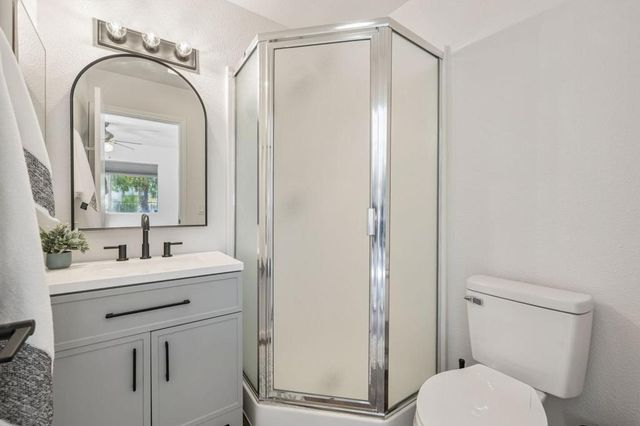 42700 Wisconsin Avenue, Palm Desert, CA 92211