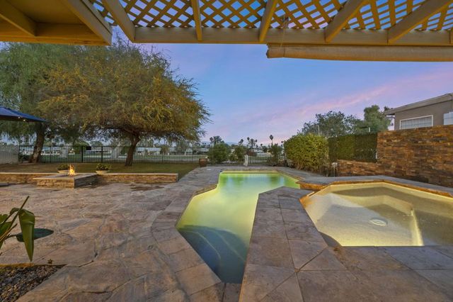 42700 Wisconsin Avenue, Palm Desert, CA 92211