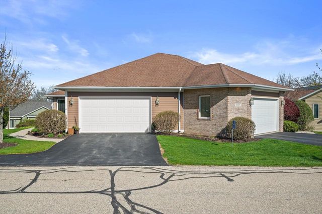 627 Tindalls Nest, Twin Lakes, WI 53181