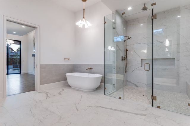 6006 Meadow Crest, Dallas, TX 75230