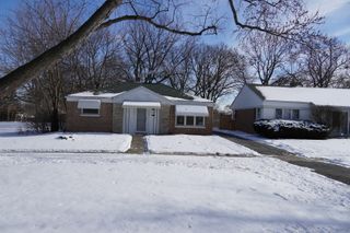 17563 Western Avenue, Homewood, IL 60430