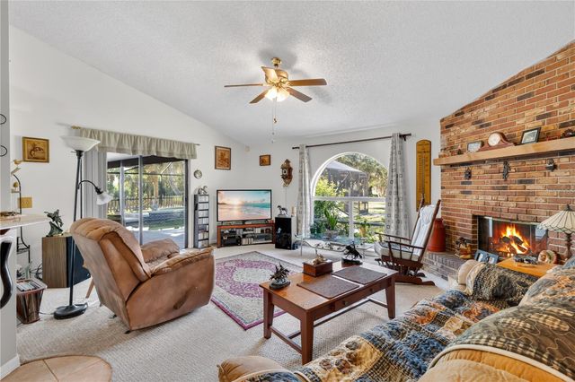 897 OSMOSIS DRIVE SW, Palm Bay, FL 32908