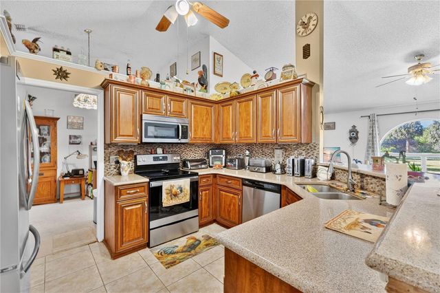897 OSMOSIS DRIVE SW, Palm Bay, FL 32908