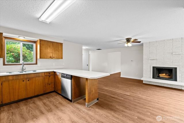 708 Tartan Drive SW, Olympia, WA 98501