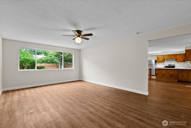 708 Tartan Drive SW, Olympia, WA 98501