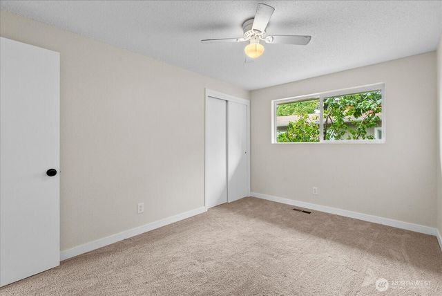 708 Tartan Drive SW, Olympia, WA 98501
