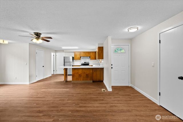 708 Tartan Drive SW, Olympia, WA 98501