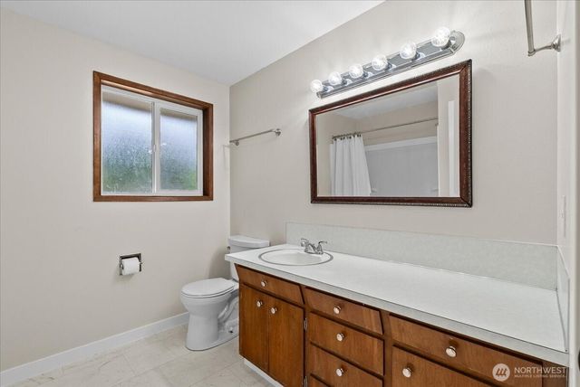 708 Tartan Drive SW, Olympia, WA 98501