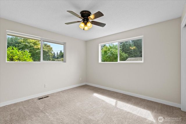 708 Tartan Drive SW, Olympia, WA 98501