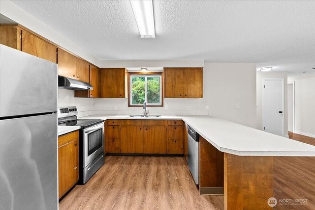 708 Tartan Drive SW, Olympia, WA 98501