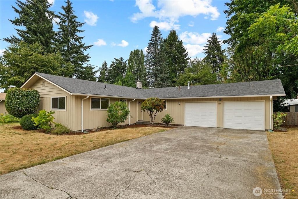 708 Tartan Drive SW, Olympia, WA 98501