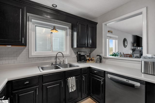 101 Northlake Drive, Anderson, SC 29621