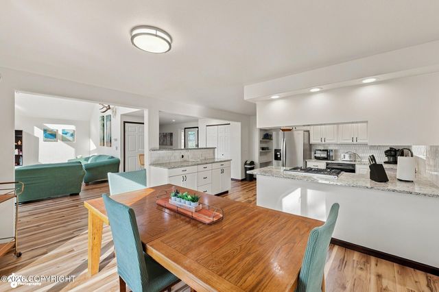 4624 E Birch Drive, Wasilla, AK 99654