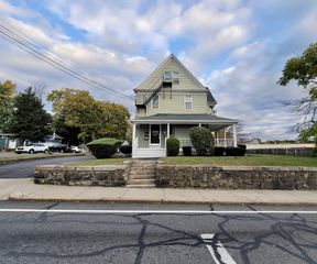 17 Fruit Hill Ave 2, Providence, RI 02909