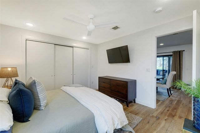 1907 E 14th ST A, Austin, TX 78702