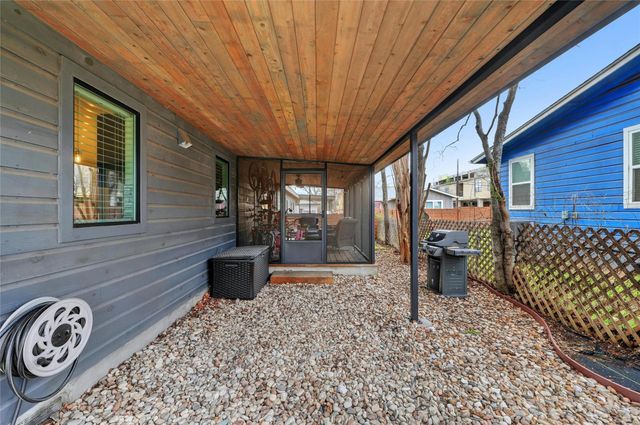 1907 E 14th ST A, Austin, TX 78702