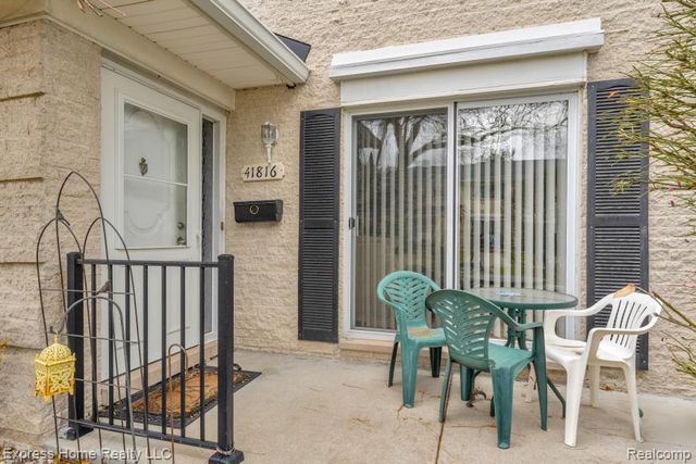 41816 Langley Drive, Sterling Heights, MI 48313