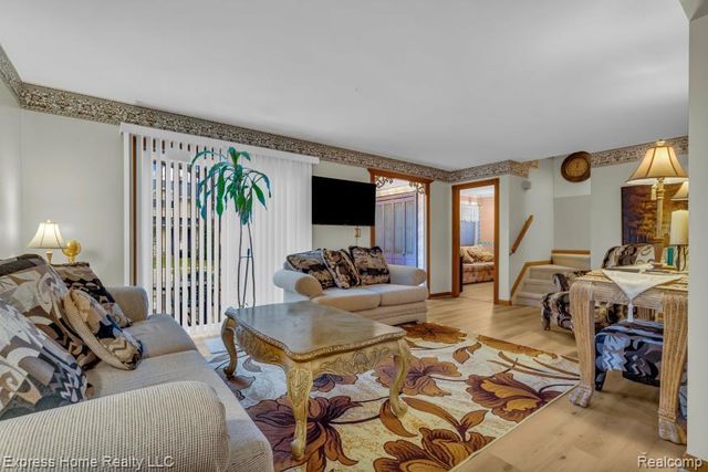 41816 Langley Drive, Sterling Heights, MI 48313