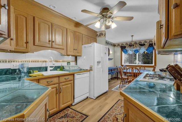 41816 Langley Drive, Sterling Heights, MI 48313