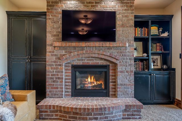 865 SW Theater Drive, Bend, OR 97702