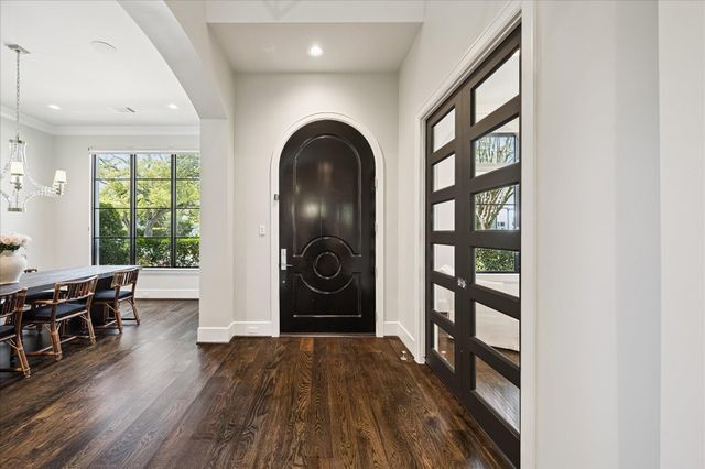 2117 Dickey Place, Houston, TX 77019