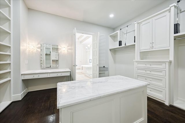 2117 Dickey Place, Houston, TX 77019