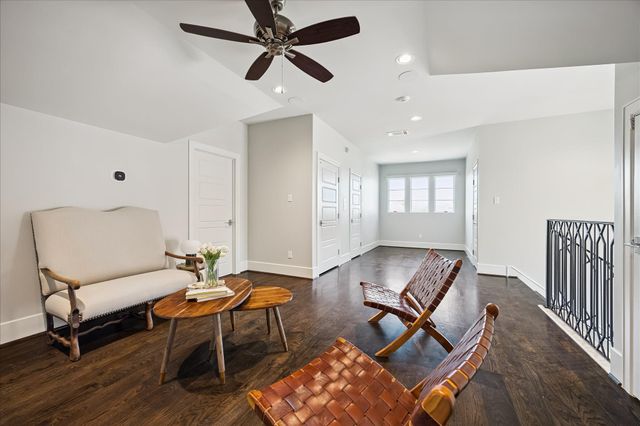 2117 Dickey Place, Houston, TX 77019