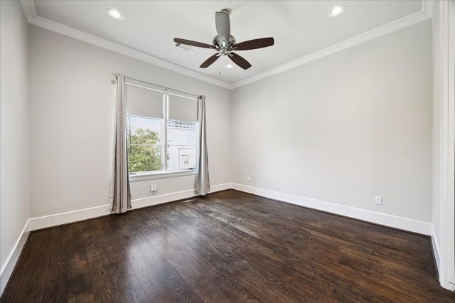 2117 Dickey Place, Houston, TX 77019