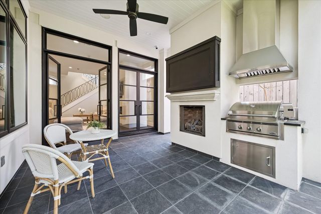 2117 Dickey Place, Houston, TX 77019