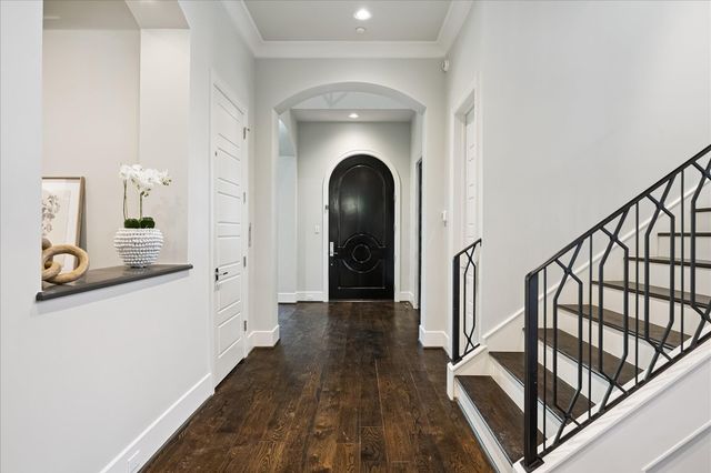 2117 Dickey Place, Houston, TX 77019