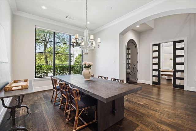 2117 Dickey Place, Houston, TX 77019