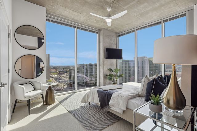 301 Demonbreun St Unit 2016, Nashville, TN 37201