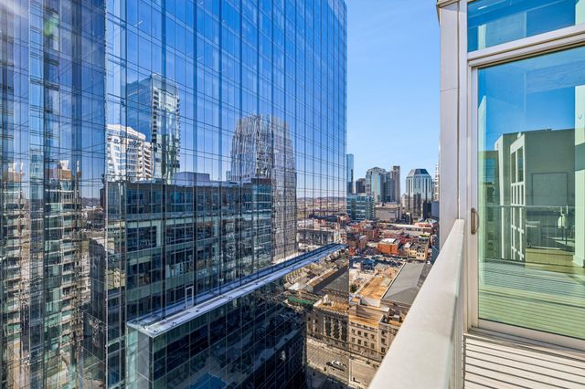 301 Demonbreun St Unit 2016, Nashville, TN 37201