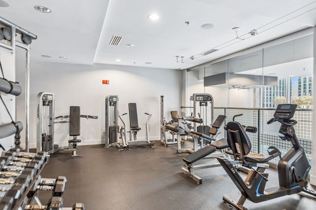 301 Demonbreun St Unit 2016, Nashville, TN 37201