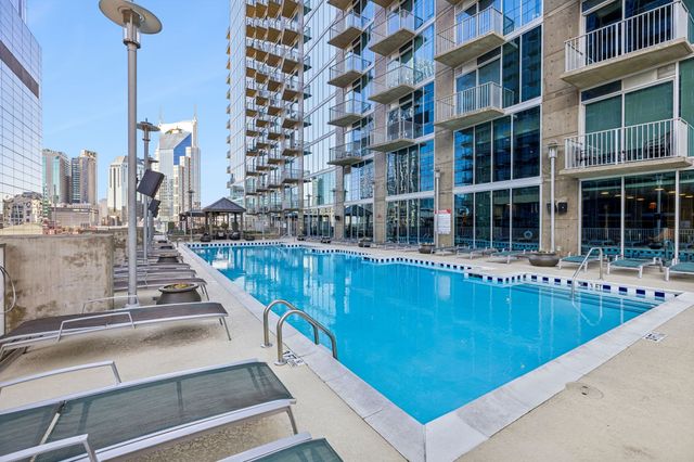 301 Demonbreun St Unit 2016, Nashville, TN 37201