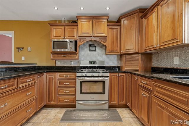 802 Beckwith Avenue, Caruthersville, MO 63830