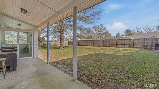 802 Beckwith Avenue, Caruthersville, MO 63830