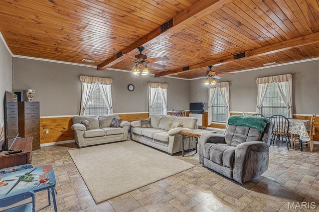 802 Beckwith Avenue, Caruthersville, MO 63830