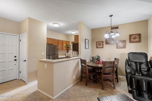 10301 N 70TH Street 106, Paradise Valley, AZ 85253