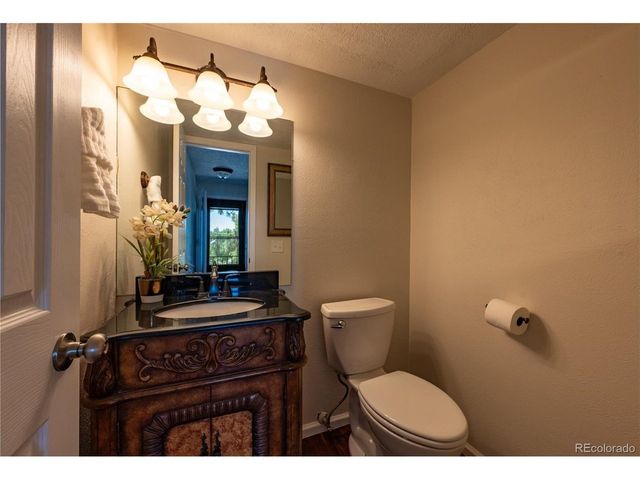 750 Tabor St 13, Lakewood, CO 80401