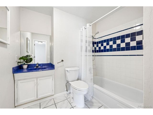 750 Tabor St 13, Lakewood, CO 80401