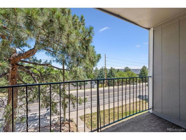 750 Tabor St 13, Lakewood, CO 80401