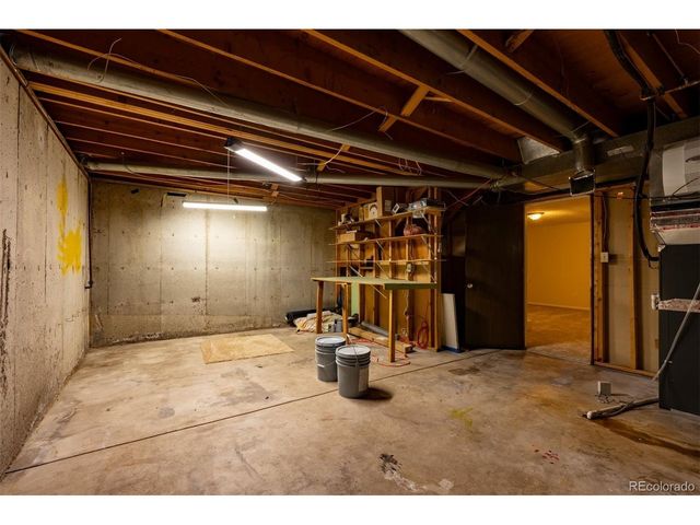 750 Tabor St 13, Lakewood, CO 80401