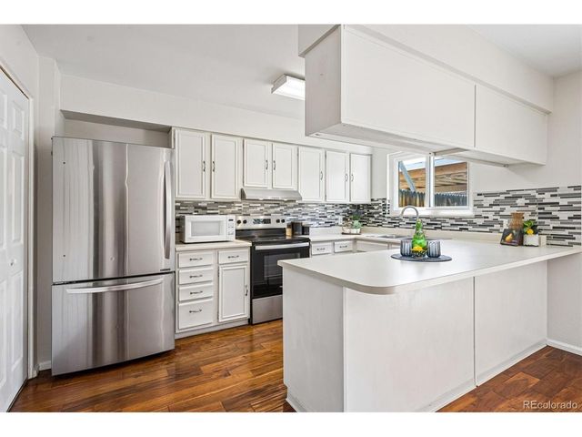750 Tabor St 13, Lakewood, CO 80401