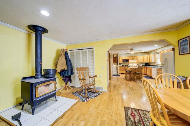 4793 E Duck Lake Road, Grawn, MI 49637