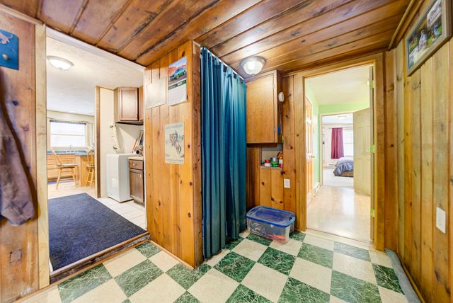 4793 E Duck Lake Road, Grawn, MI 49637